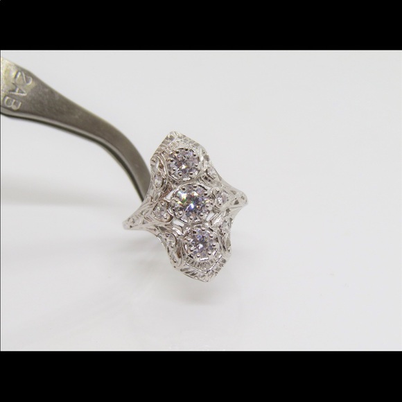 Jewelry - Filigree Ring